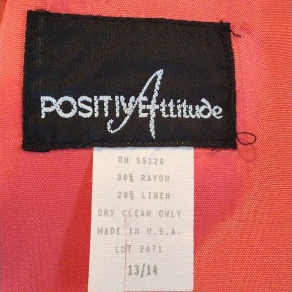 Positive Attitude Linen Blend Dress - Picture 8 of 9